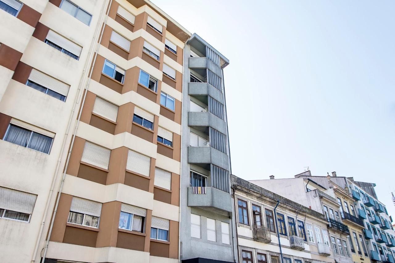 Elegant Studio W/ Ac & Balcony By Lovelystay Porto Exterior foto